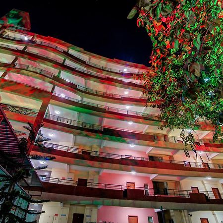 Gardeenia Comfortes Suites-Fully Vaccinated Staff Bangalore Dış mekan fotoğraf